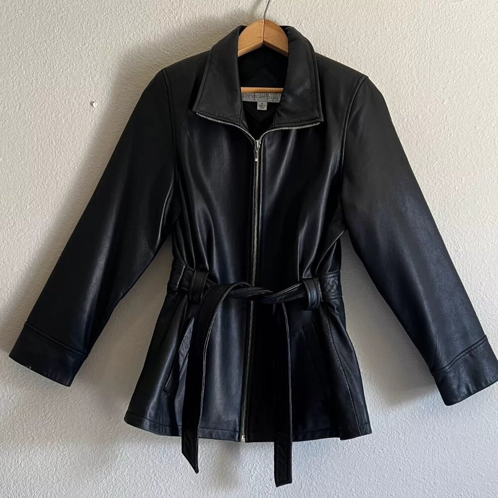 Women Valerie Stevens Petites New Zealand Lambskin Black Full Zip Leather Jacket